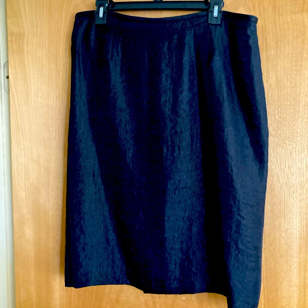 Dress black skirt